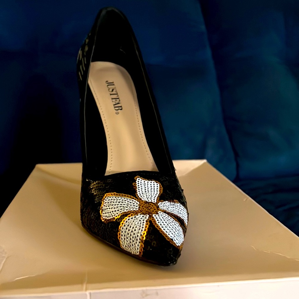 Very tall heel